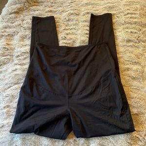 Isabel Maternity by Ingrid and Isabel for Target Black Leggings medium